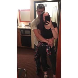 Meet your Posher, Jade